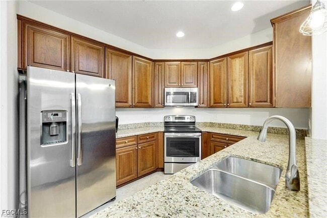 Building Photo - 11758 Izarra Way