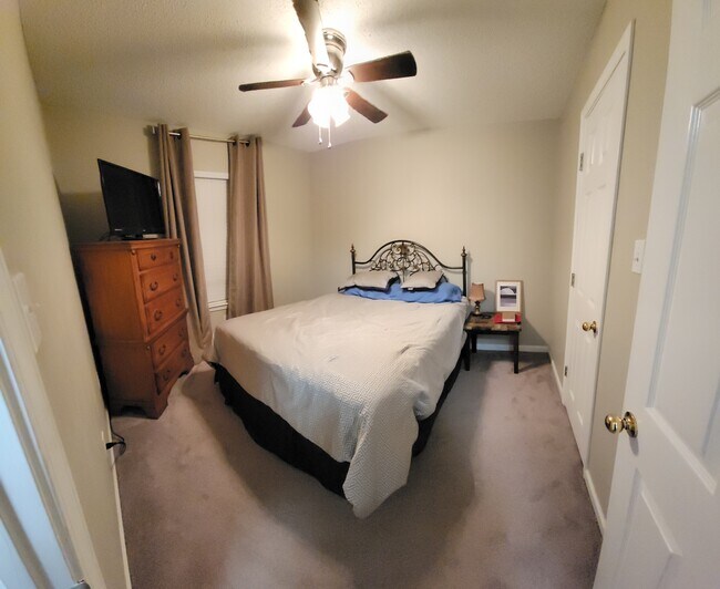 Building Photo - 5080 Gautier Vancleave Rd