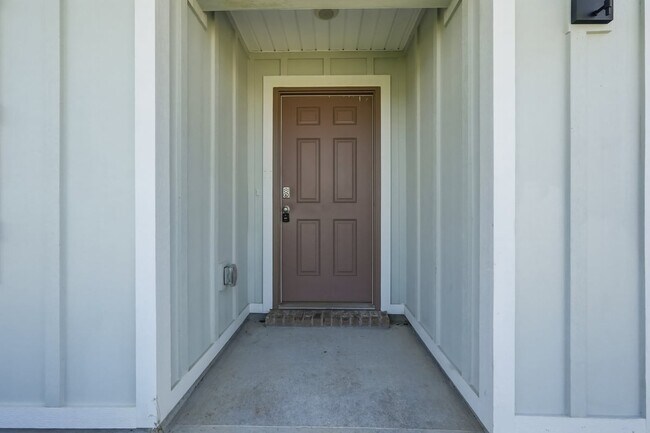 Building Photo - 941 Sandbar Loop