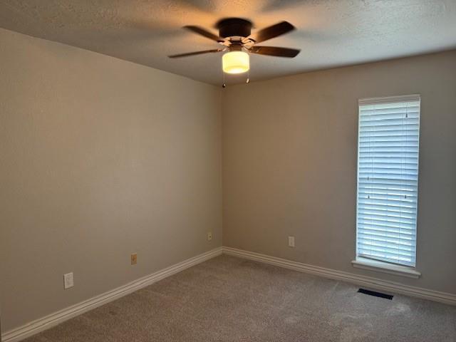 Building Photo - 4704 Stonegate Dr