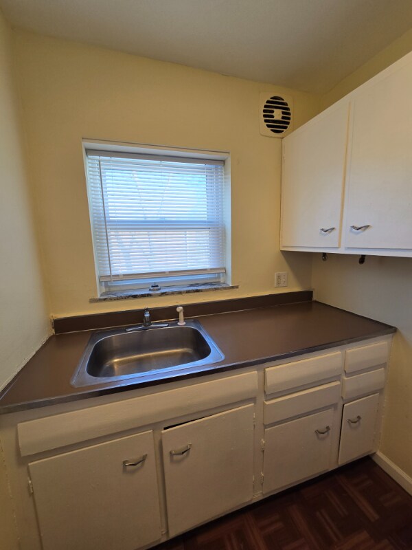 Building Photo - 3916 Chamberlayne Ave