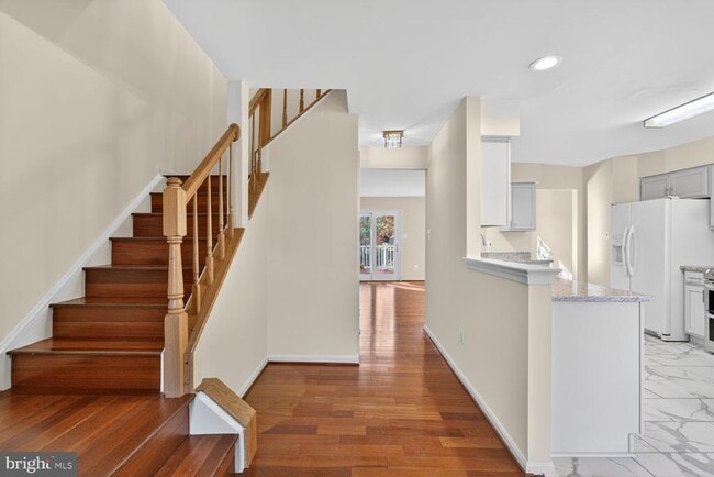 Primary Photo - 8060 Morning Meadow Ct