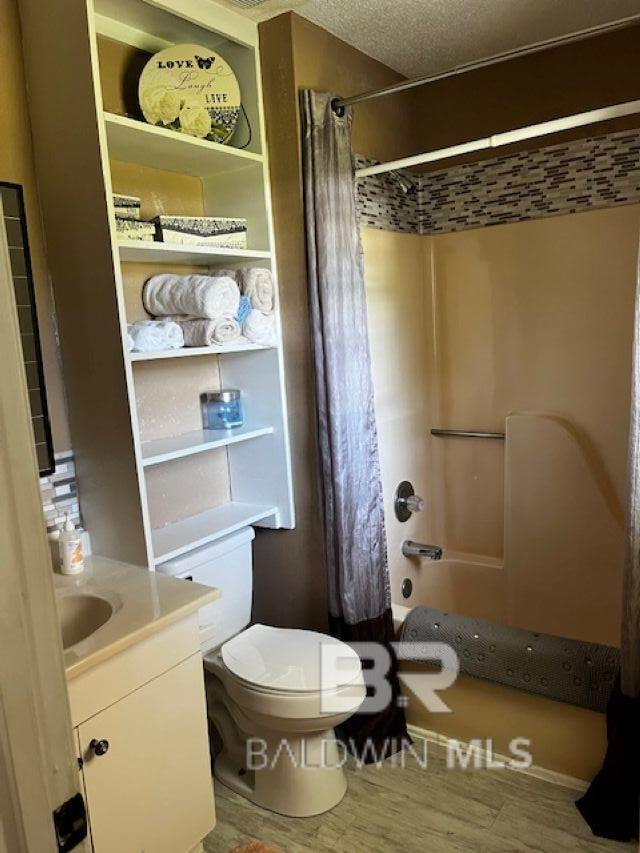 Building Photo - 20066 William St