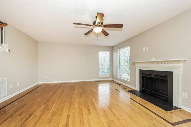 Building Photo - 5128 Pebble Creek Dr