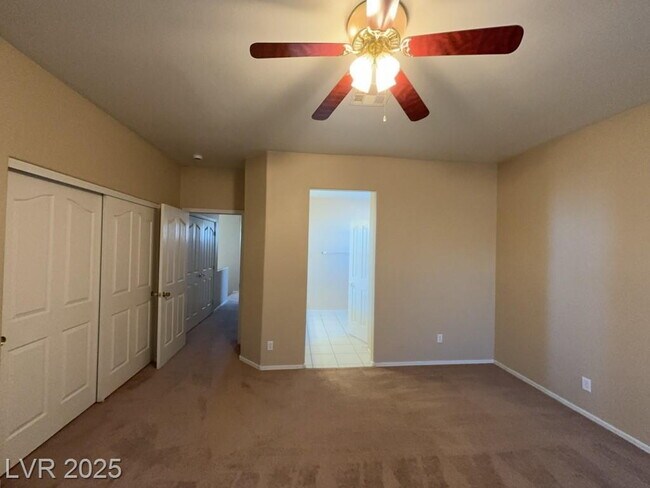 Building Photo - LIMITED TIME ONLY! 2 WEEKS FREE RENT *excludes recurring fees* Charming 3-Bedroom Oasis on Butter...