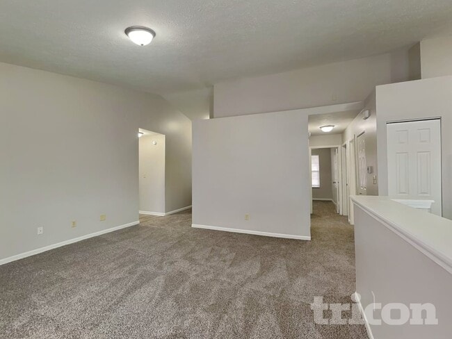 Building Photo - 4831 Dietzen Blvd