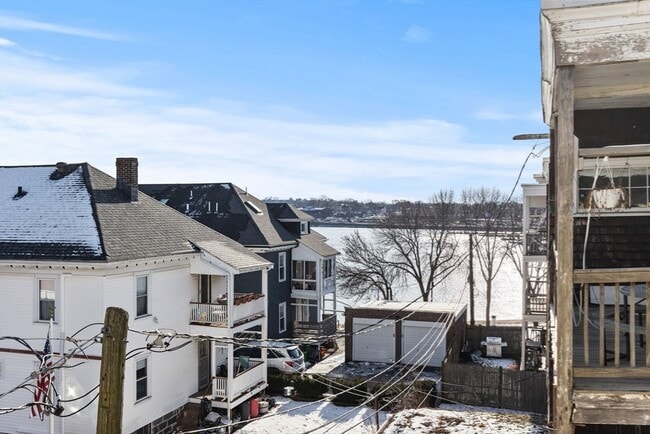 Building Photo - 185 Savin Hill Ave