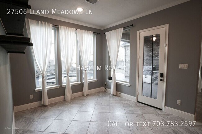 Building Photo - 27506 Llano Meadows Ln