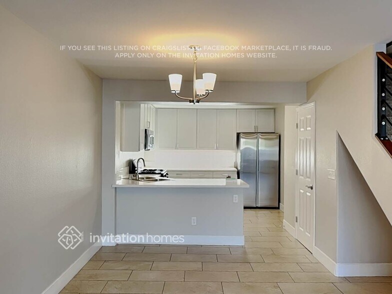 Building Photo - 3486 Bankside Dr