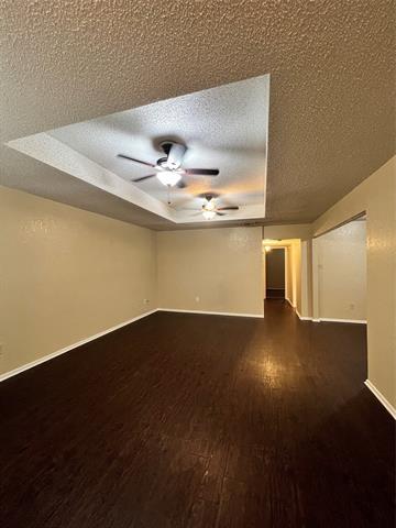 Building Photo - 3646 Hulen Park Cir