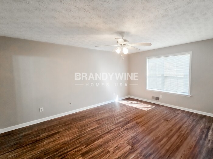 Building Photo - 235 Winston Dr