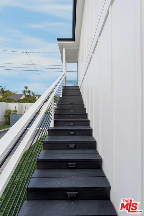 Building Photo - 839 Harvard St