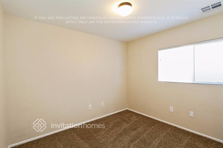 Building Photo - 7224 Camden Pine Ave