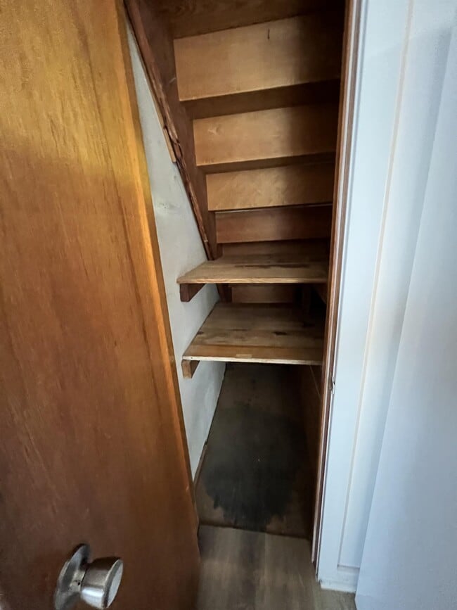 Building Photo - 2235 Middle St