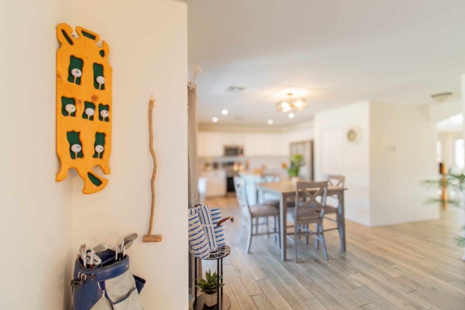 Building Photo - 1550 N Desert Willow St