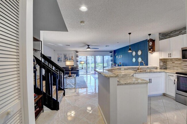 Building Photo - 9525 Boca River Cir