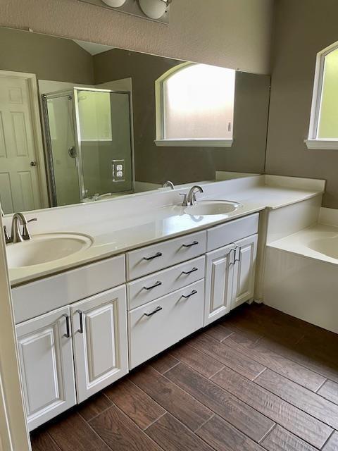 Building Photo - 10225 Broomflower Dr