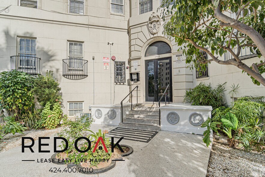 Building Photo - 2505 W 6th St