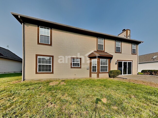 Building Photo - 1048 Reveres Run