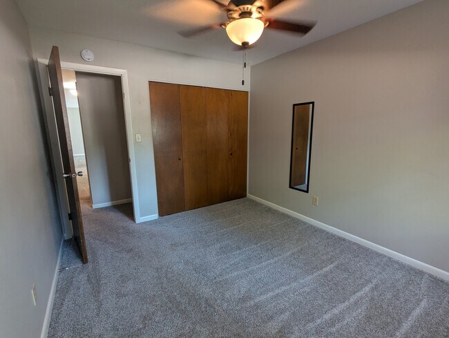 Building Photo - 1754 Yucca Ct