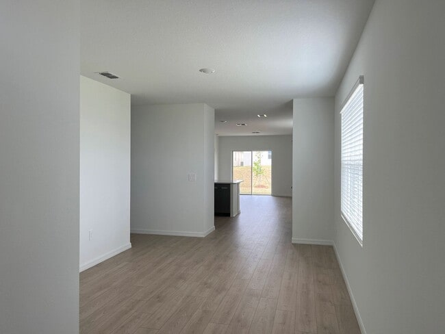 Building Photo - 3304 White Indigo