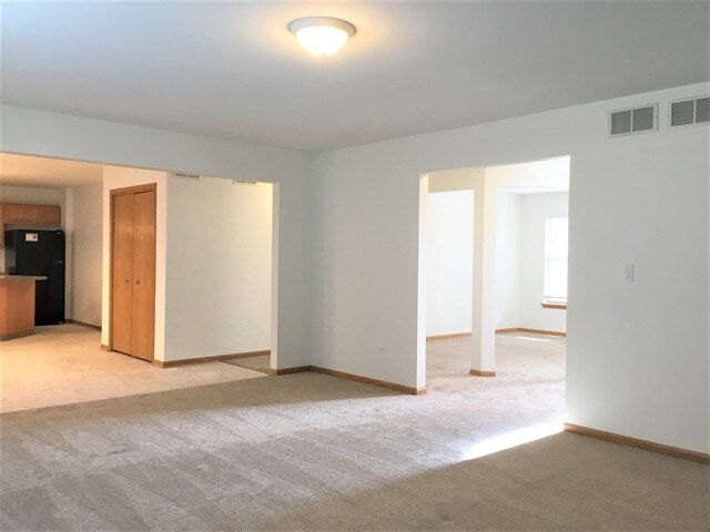 Building Photo - 16200 Carlow Cir