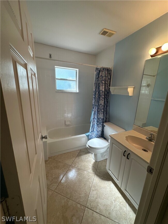 Building Photo - 138 Pebble Shores Dr