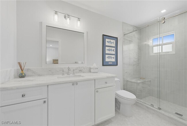 Building Photo - 360 Carlton Pl