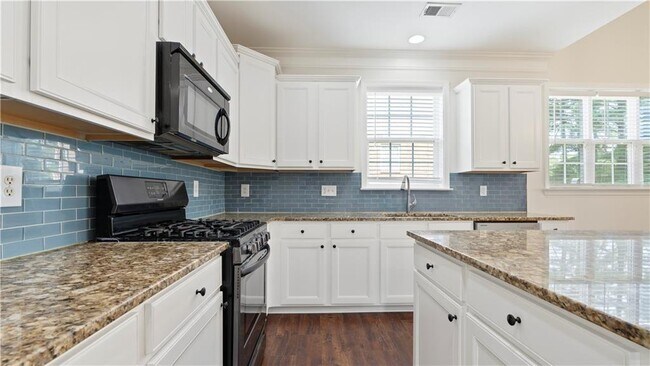 Building Photo - 4835 Silver Leaf Dr