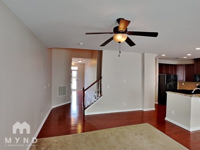 Building Photo - 7608 Red Mulberry Way