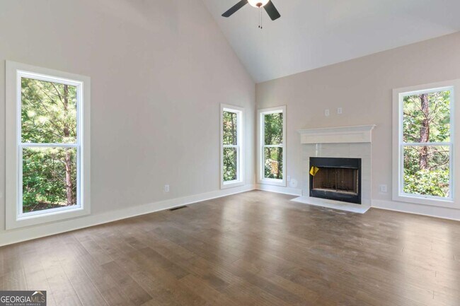 Building Photo - 400 Ansley Dr