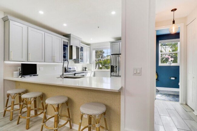 Building Photo - 1472 Corbison Point Pl