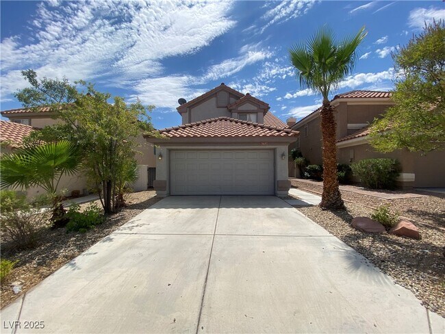 Primary Photo - 9633 Rancho Palmas Dr
