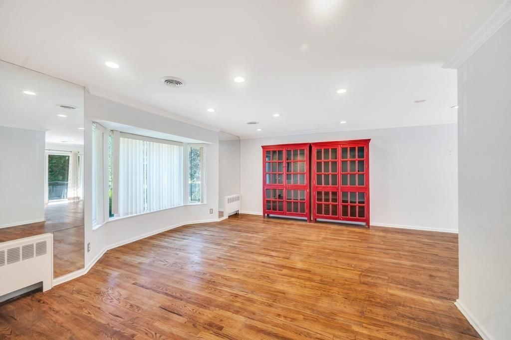 Building Photo - 51 Bellwood Dr