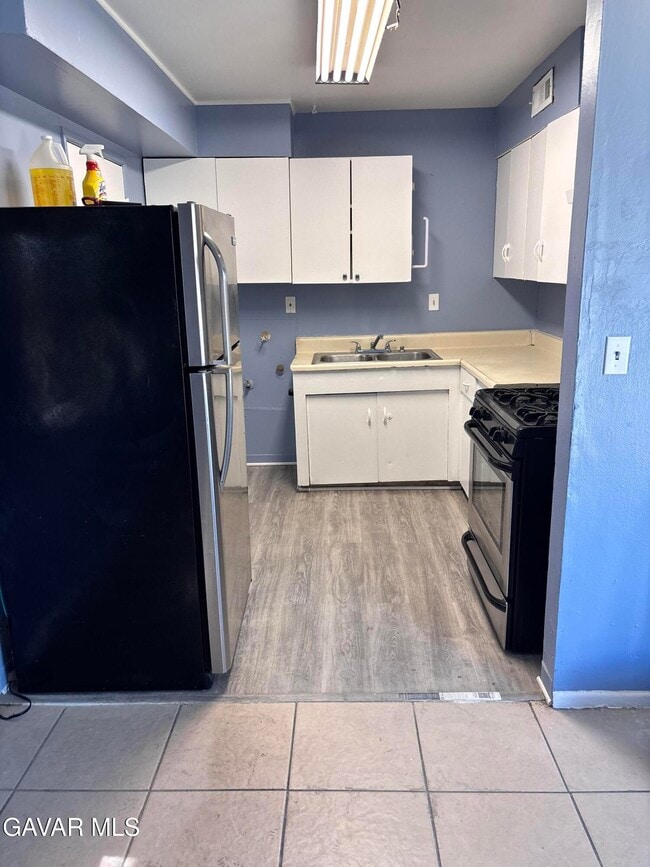 Building Photo - 38907 Rambler Ave