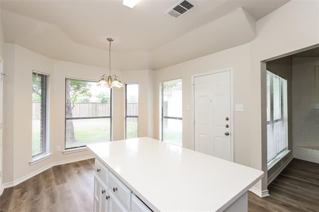 Building Photo - 9214 Chimneywood Dr