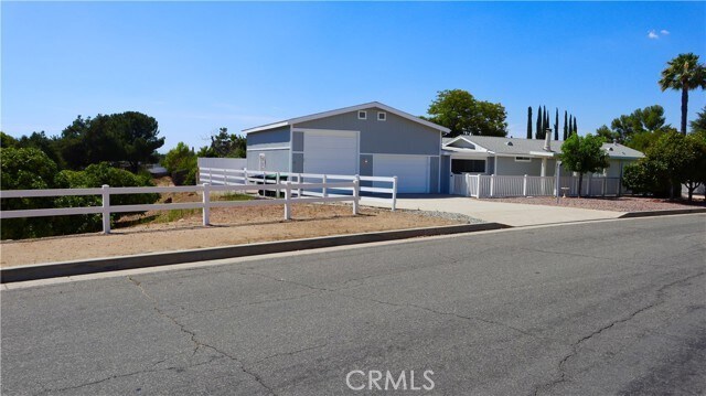 Building Photo - 34475 Wheelbarrow Ln