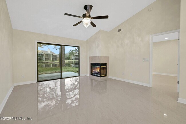 Building Photo - 181 Aruba Ln