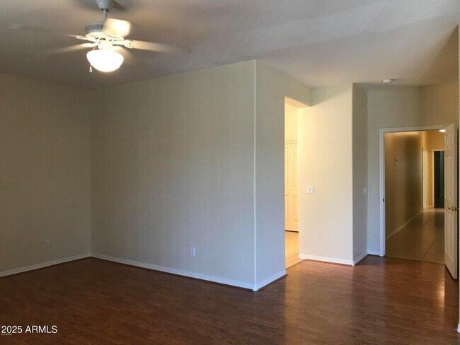 Building Photo - 16804 W Northampton Rd