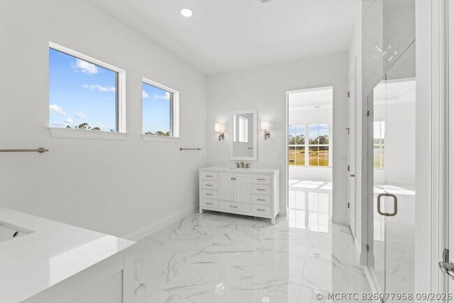 Building Photo - 10264 Field Flower Trl