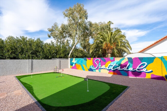 Building Photo - 15232 N 49th St