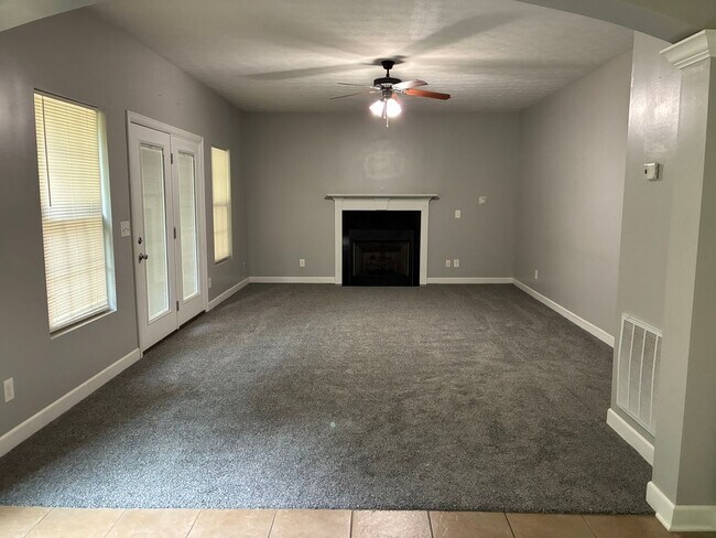 Building Photo - 103 Ashmore Ct