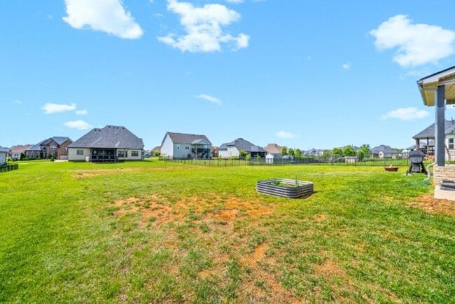 Building Photo - Stunning Home in Wellington Fields Ready f...