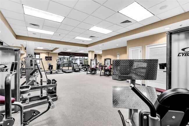 Building Photo - 8395 SW 73rd Ave