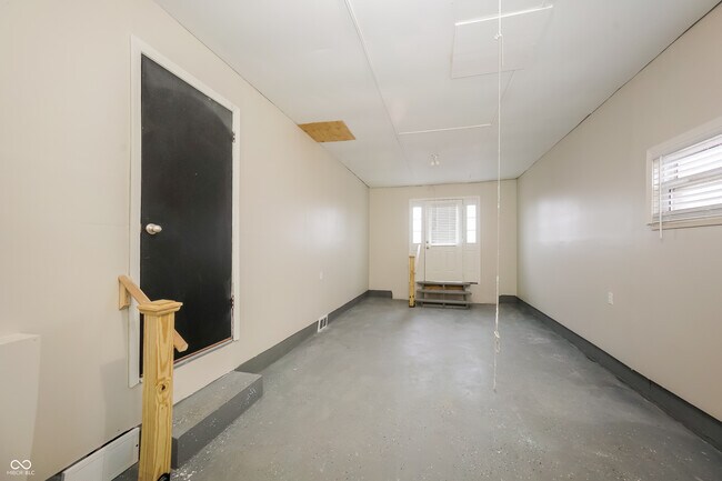 Building Photo - 7320 E Wiser Ave