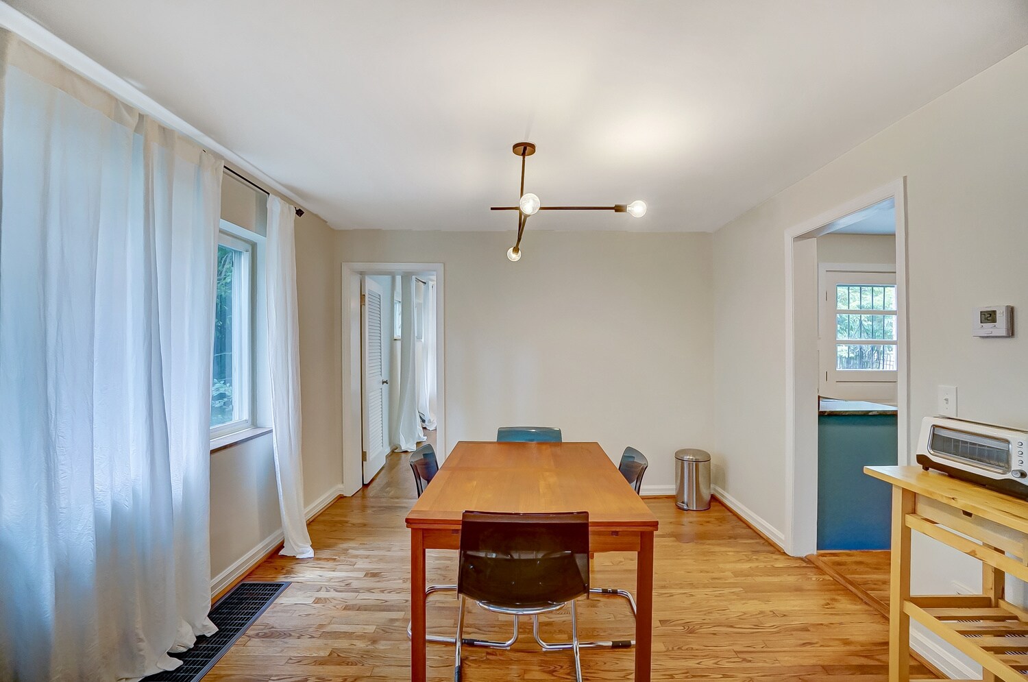 Building Photo - 531 Norway Ave