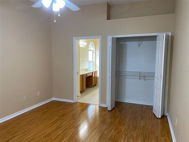 Building Photo - 604 Lakepark Trail