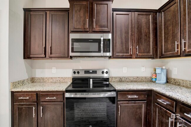 Building Photo - 31820 Calder Ct