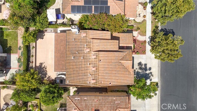Building Photo - 15 Bel Spgs
