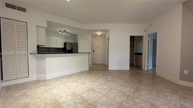 Building Photo - 2445 SW 18th Terrace